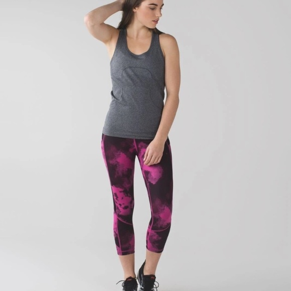 Lululemon soul cycle Pace Rival Crop Full-On Luxtreme Blooming Pixie 2296 - Picture 15 of 15